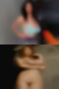 Nicked mature woman women in St.